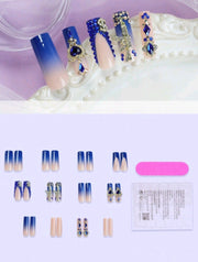 Lavish Nails