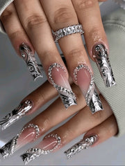 Lavish Nails