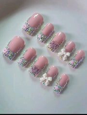 Lavish Nails