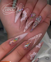 Lavish Nails